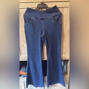 HALARA Dark Blue Flare Jeans